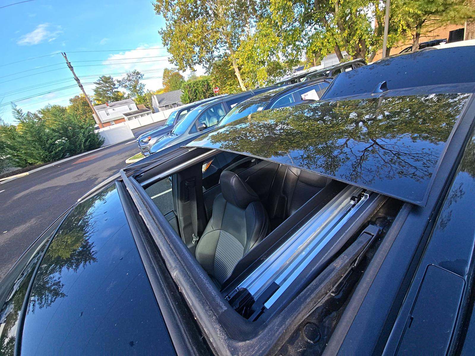 2022 Toyota RAV4 Hybrid XSE AWD