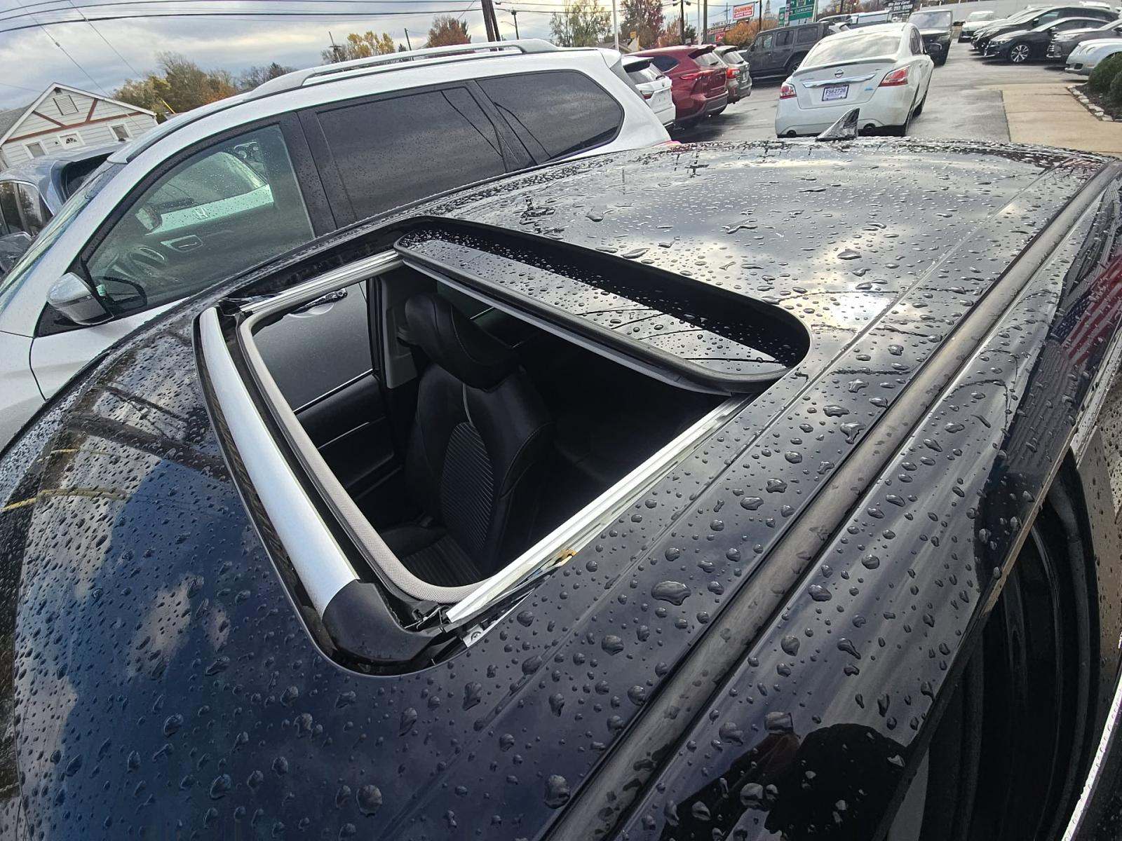 2018 Toyota Camry SE FWD