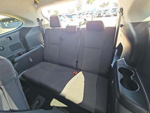 2023 Toyota Highlander LE FWD