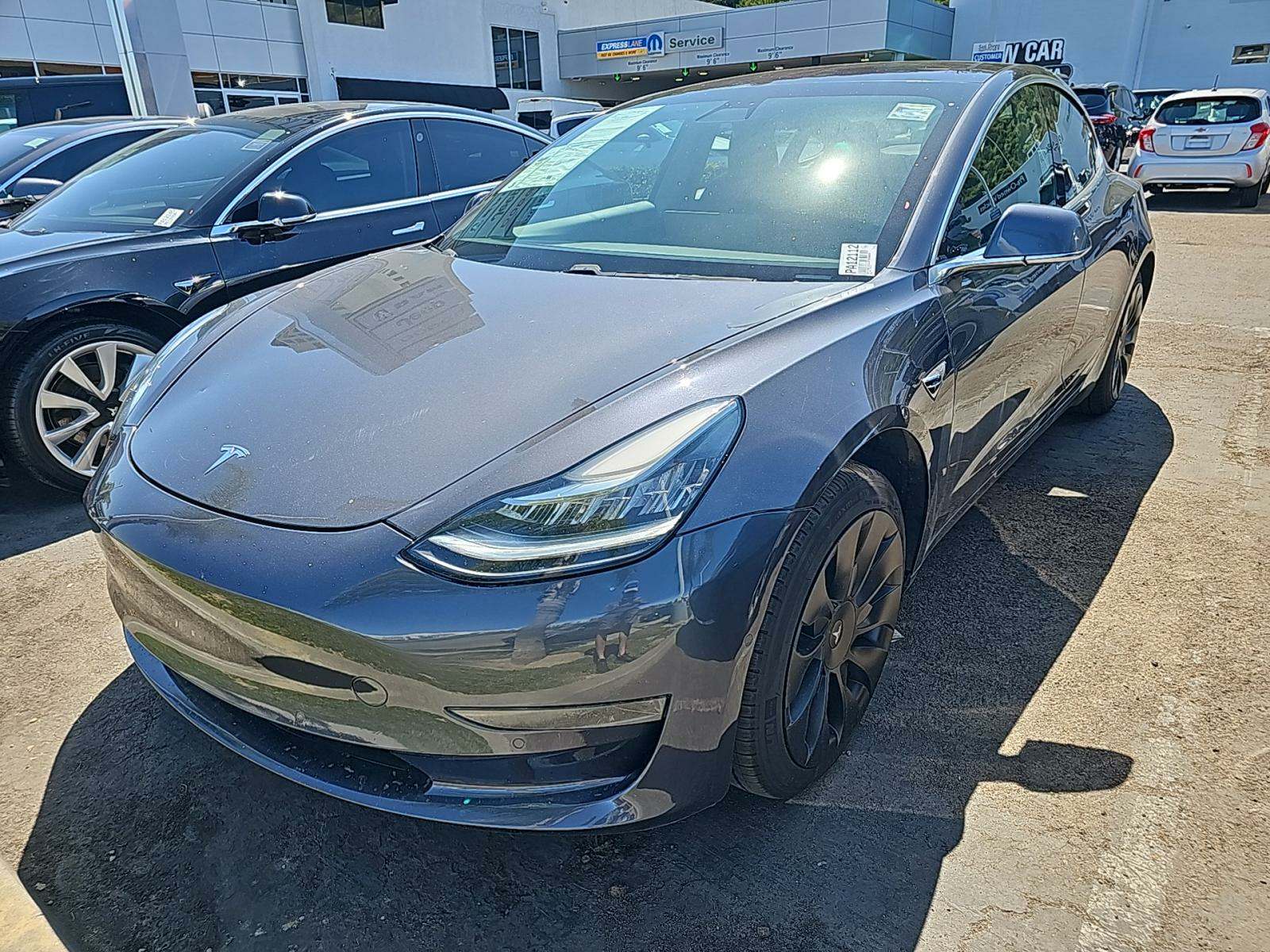 2018 Tesla Model 3 Long Range RWD