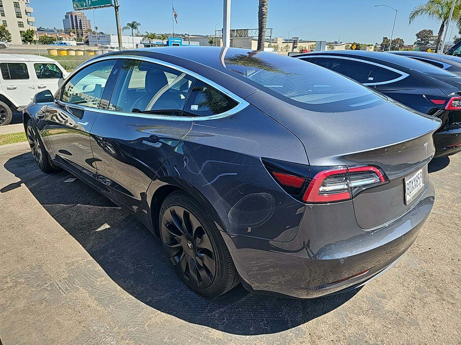 2018 Tesla Model 3 Long Range RWD