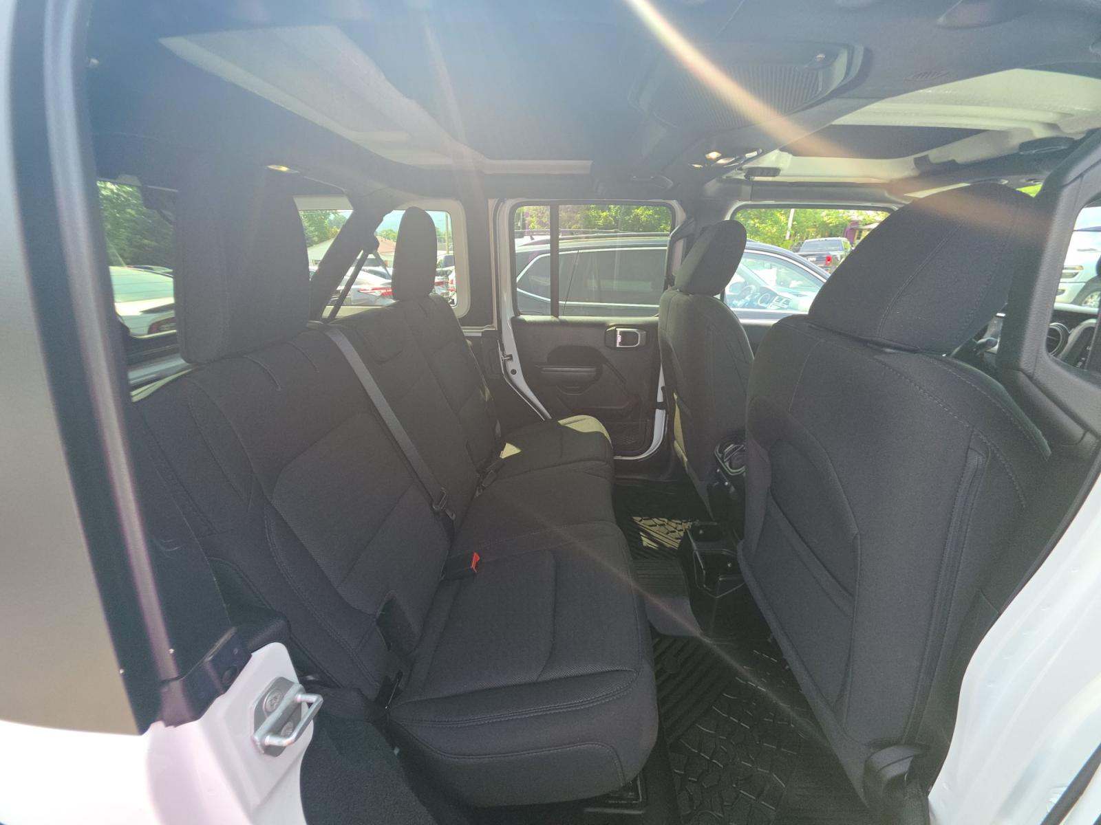 2021 Jeep Wrangler Unlimited Sport Altitude Edition AWD