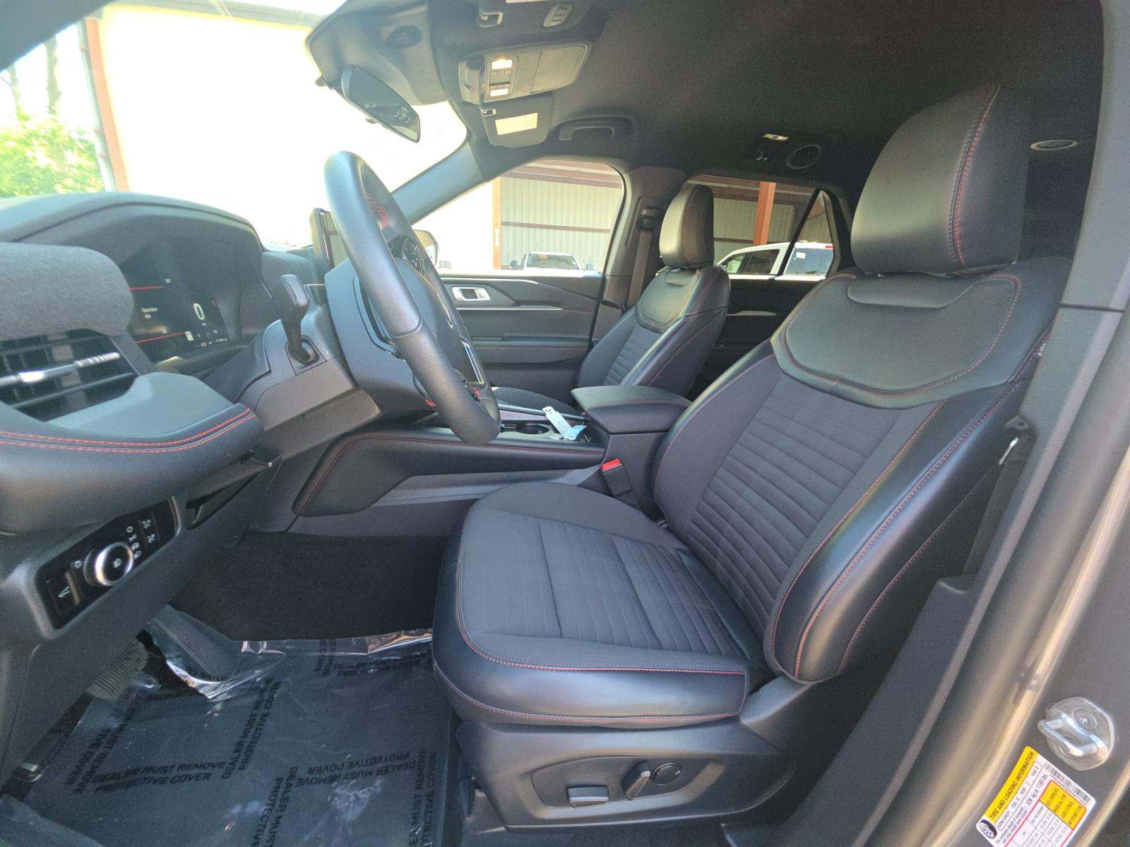 FORD EXPLORER - 6