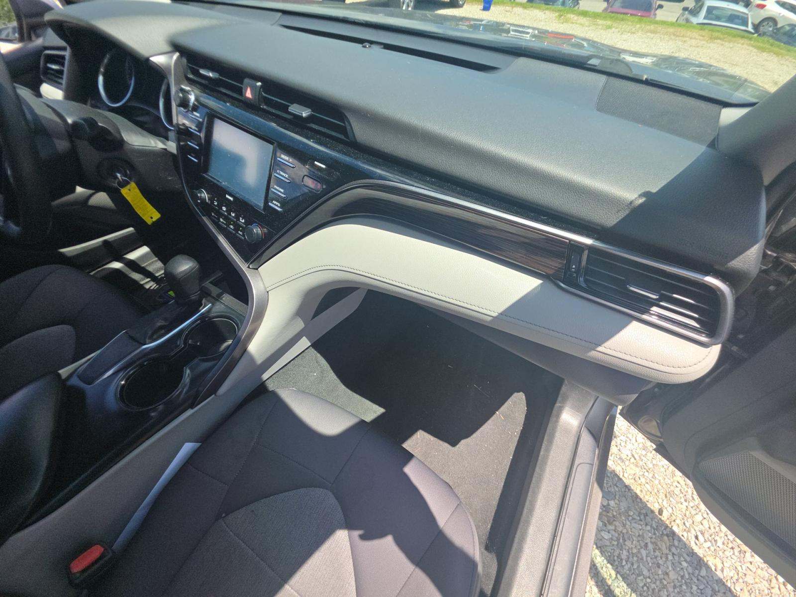2020 Toyota Camry LE FWD
