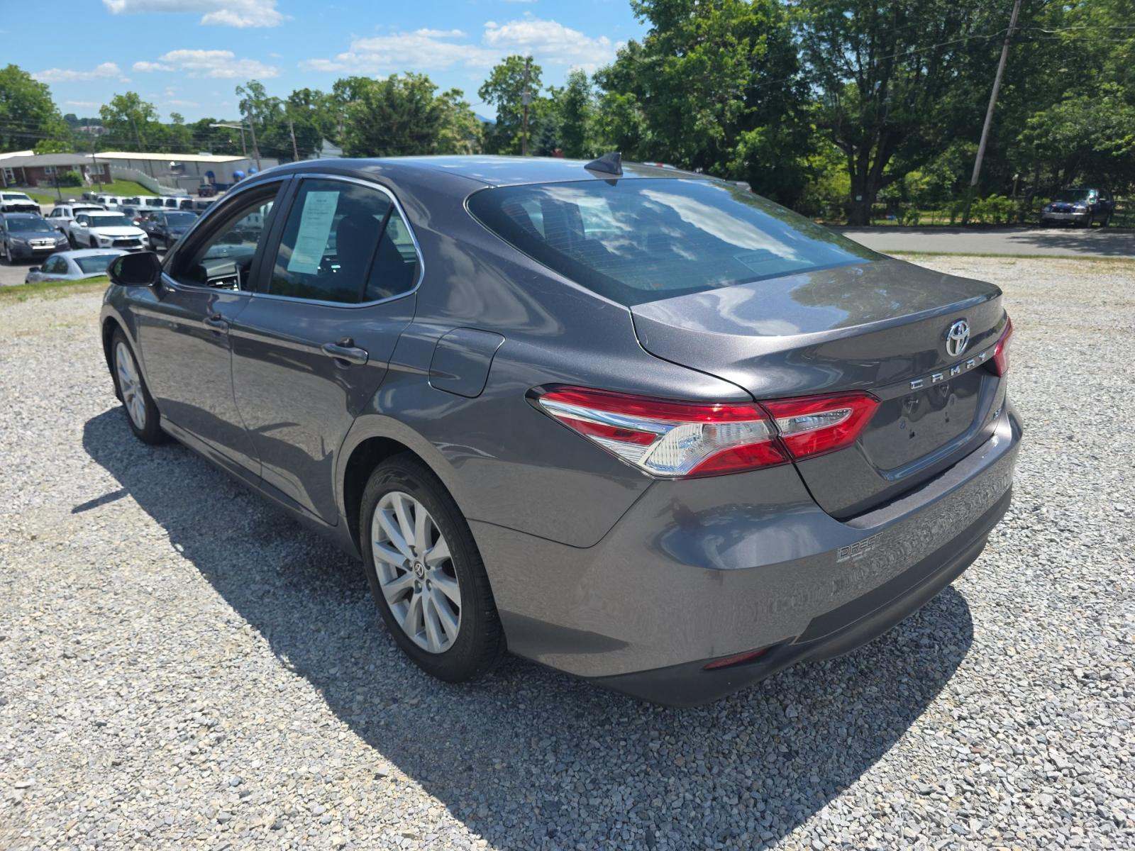 2020 Toyota Camry LE FWD