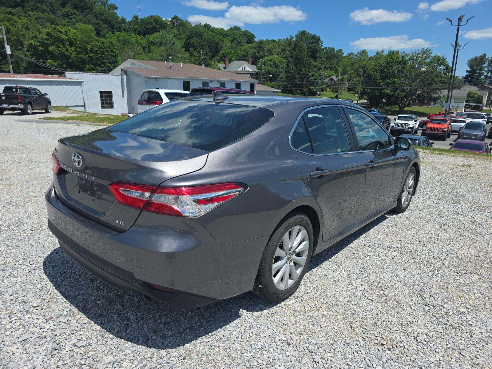 2020 Toyota Camry LE FWD