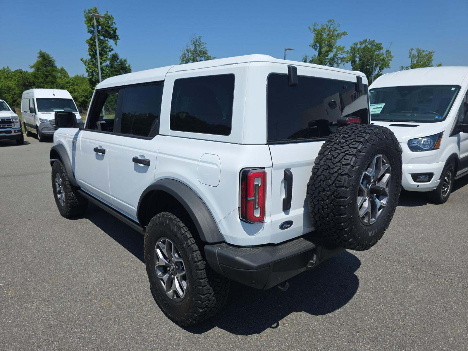 FORD BRONCO - 2