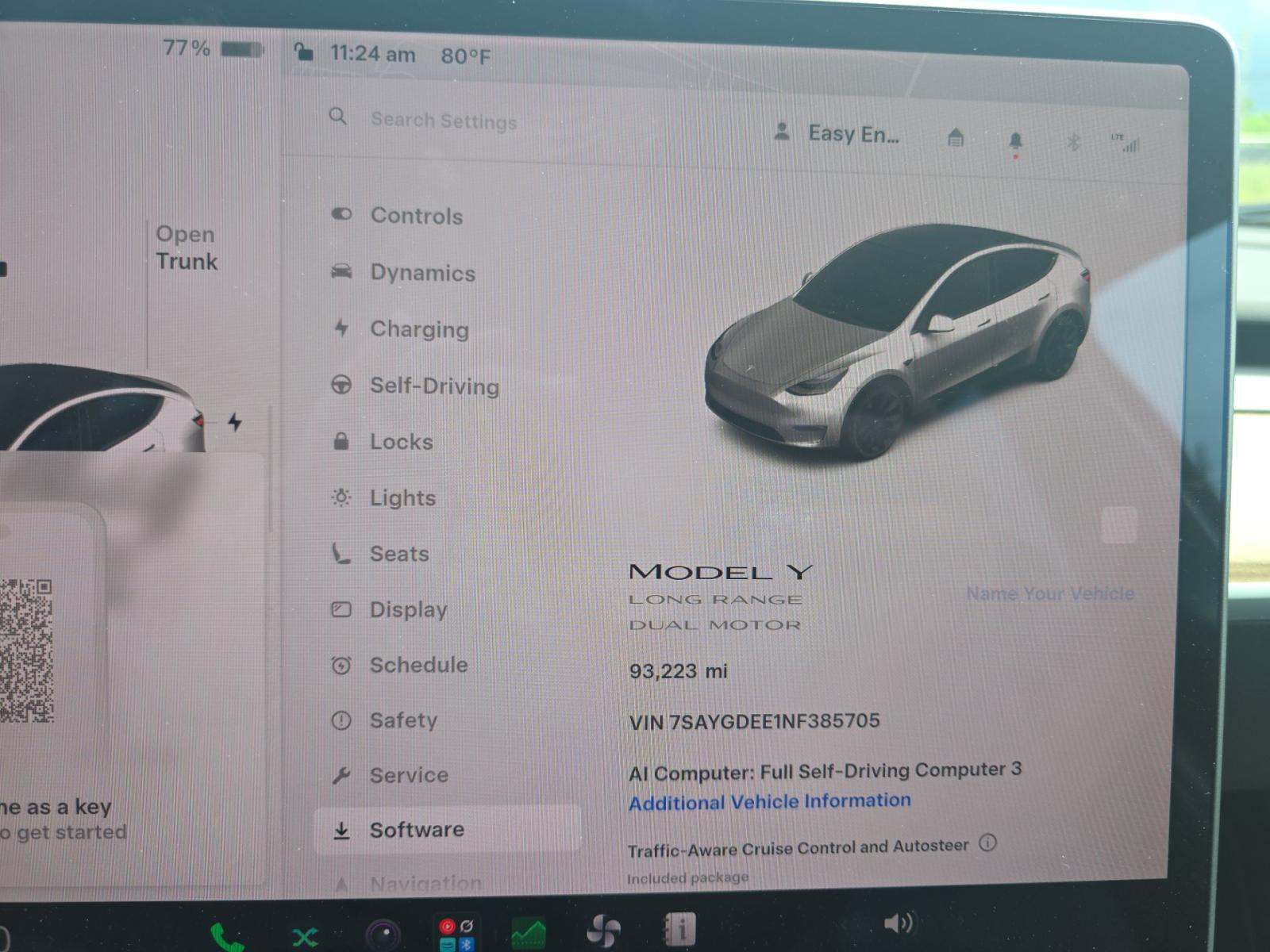 TESLA MODEL Y - 9