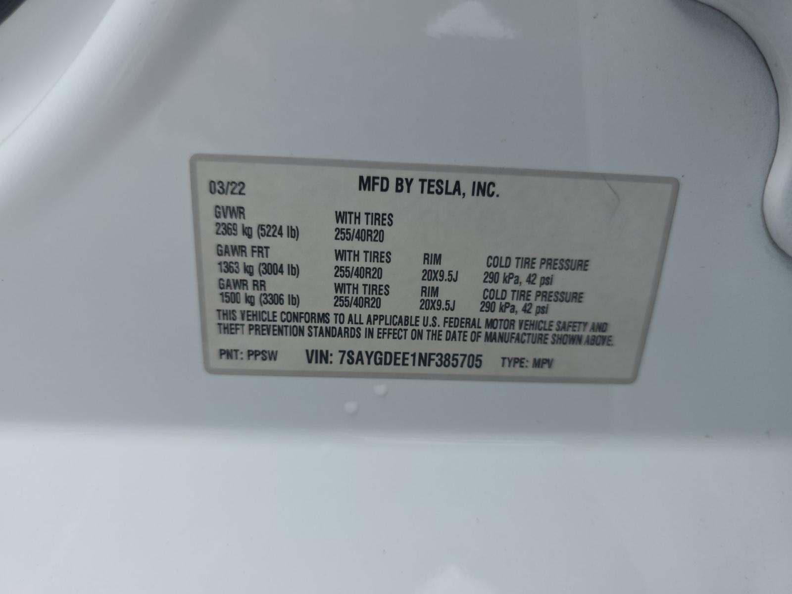 TESLA MODEL Y - 5