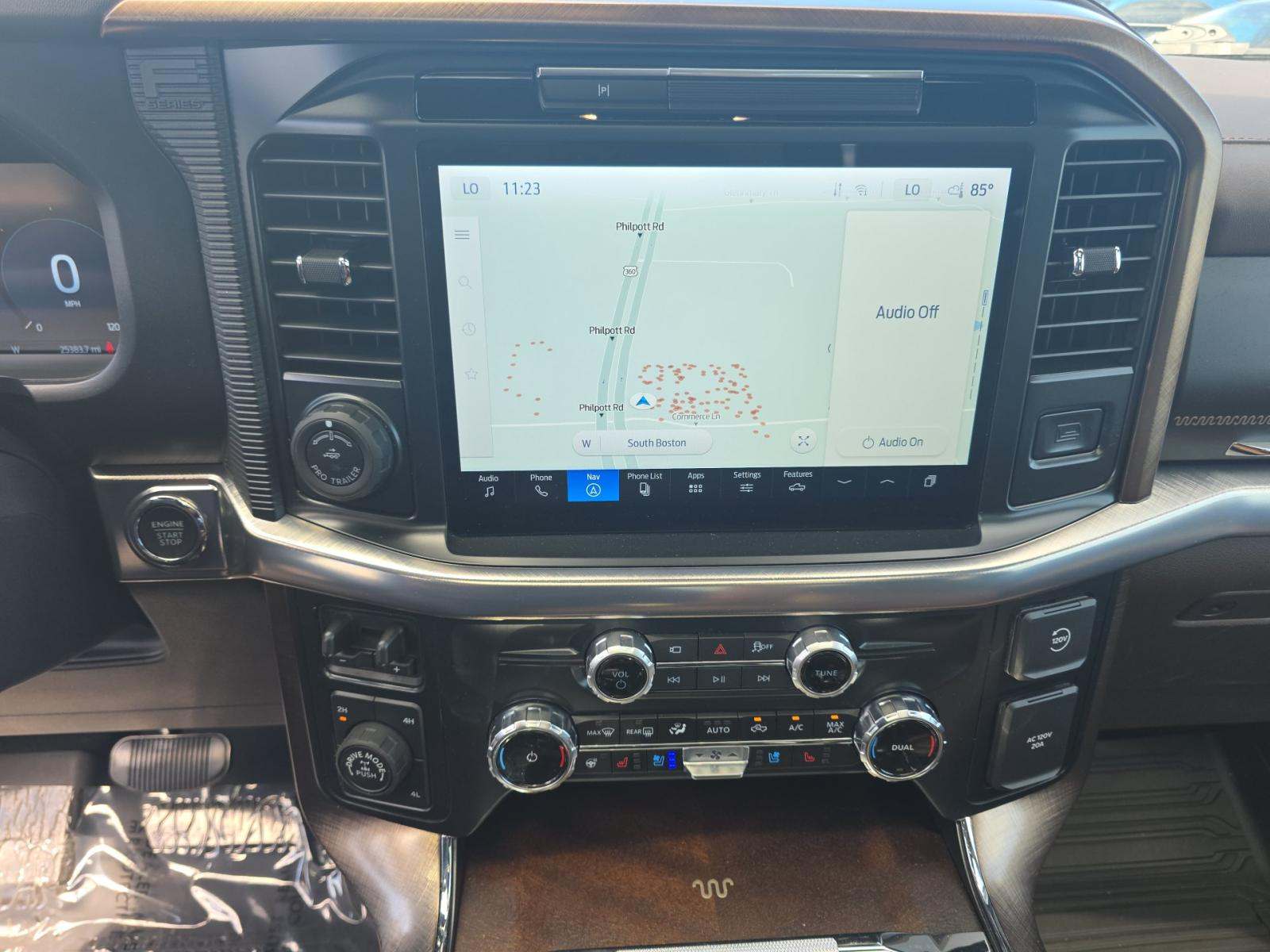2025 Ford F-150 Hybrid King Ranch AWD