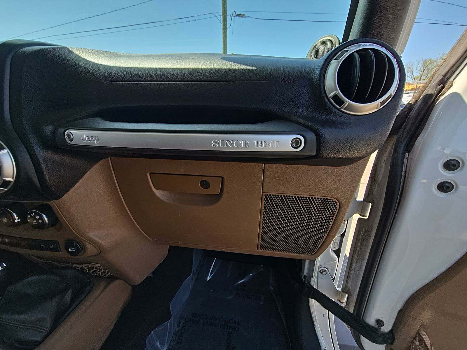 2012 Jeep Wrangler Unlimited Sahara AWD