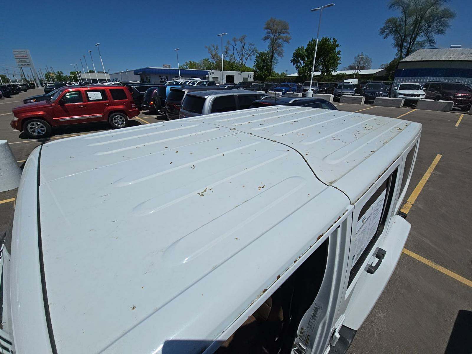 2012 Jeep Wrangler Unlimited Sahara AWD