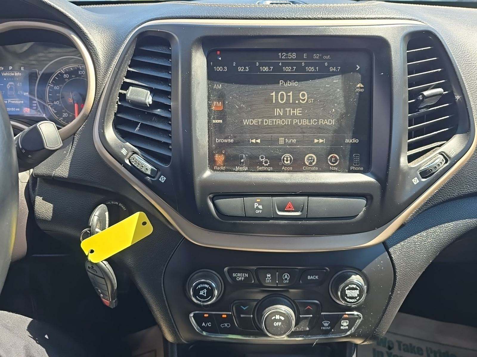 2016 Jeep Cherokee Latitude AWD