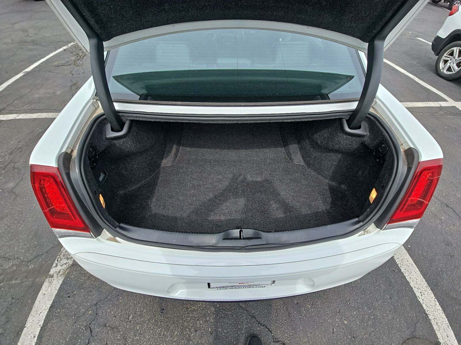 2019 Chrysler 300 S RWD