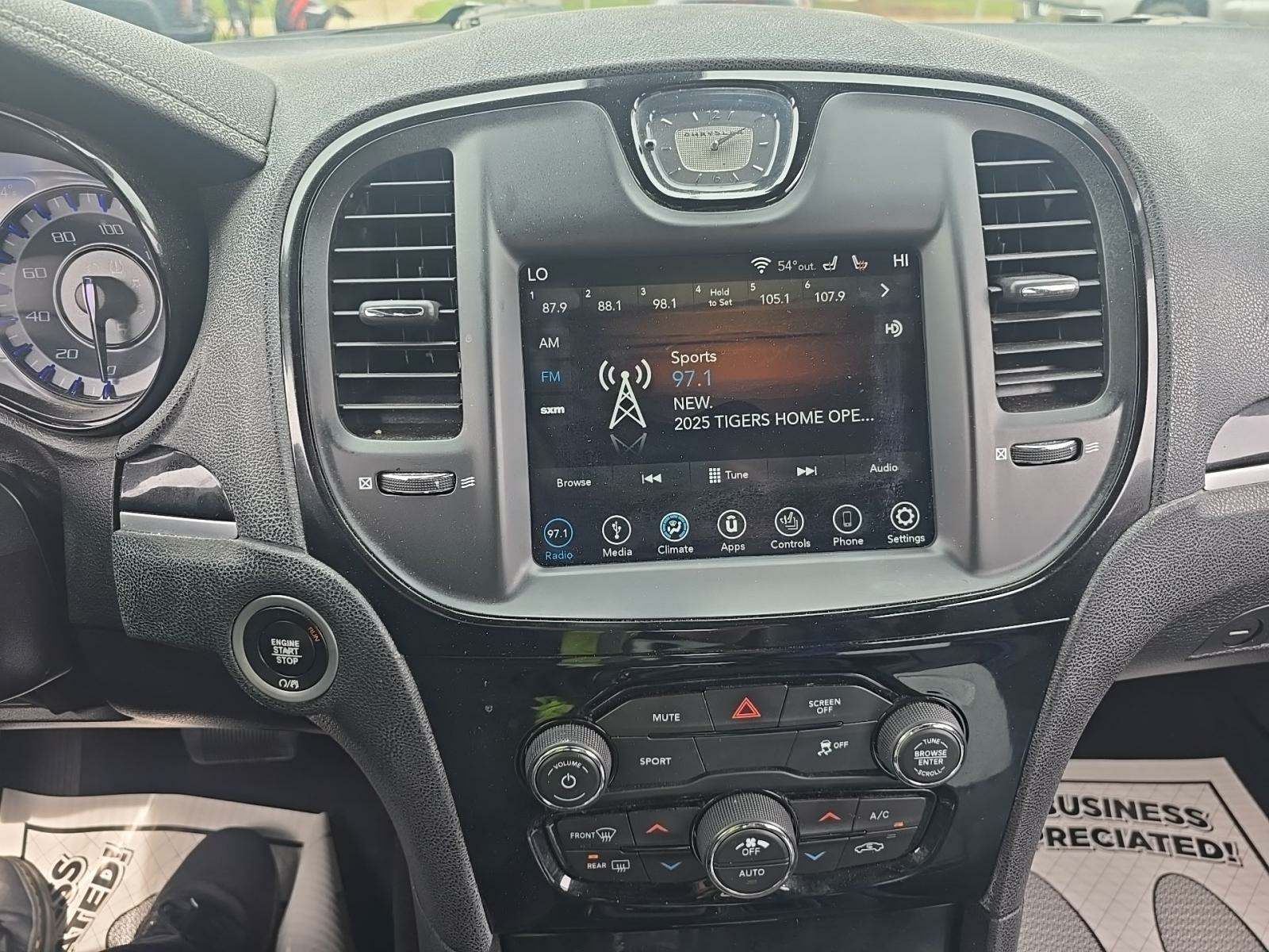 2019 Chrysler 300 S RWD