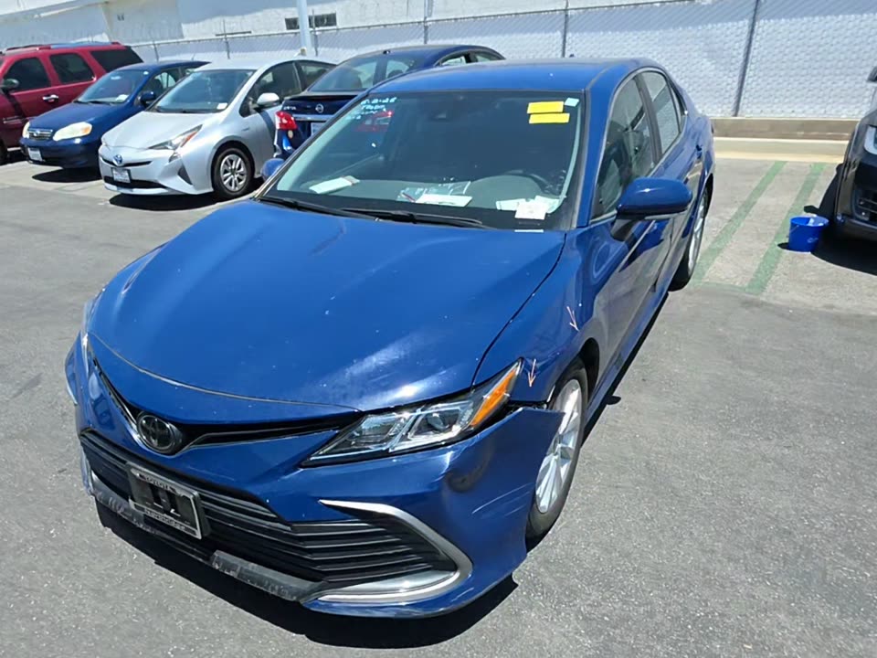2023 Toyota Camry LE FWD