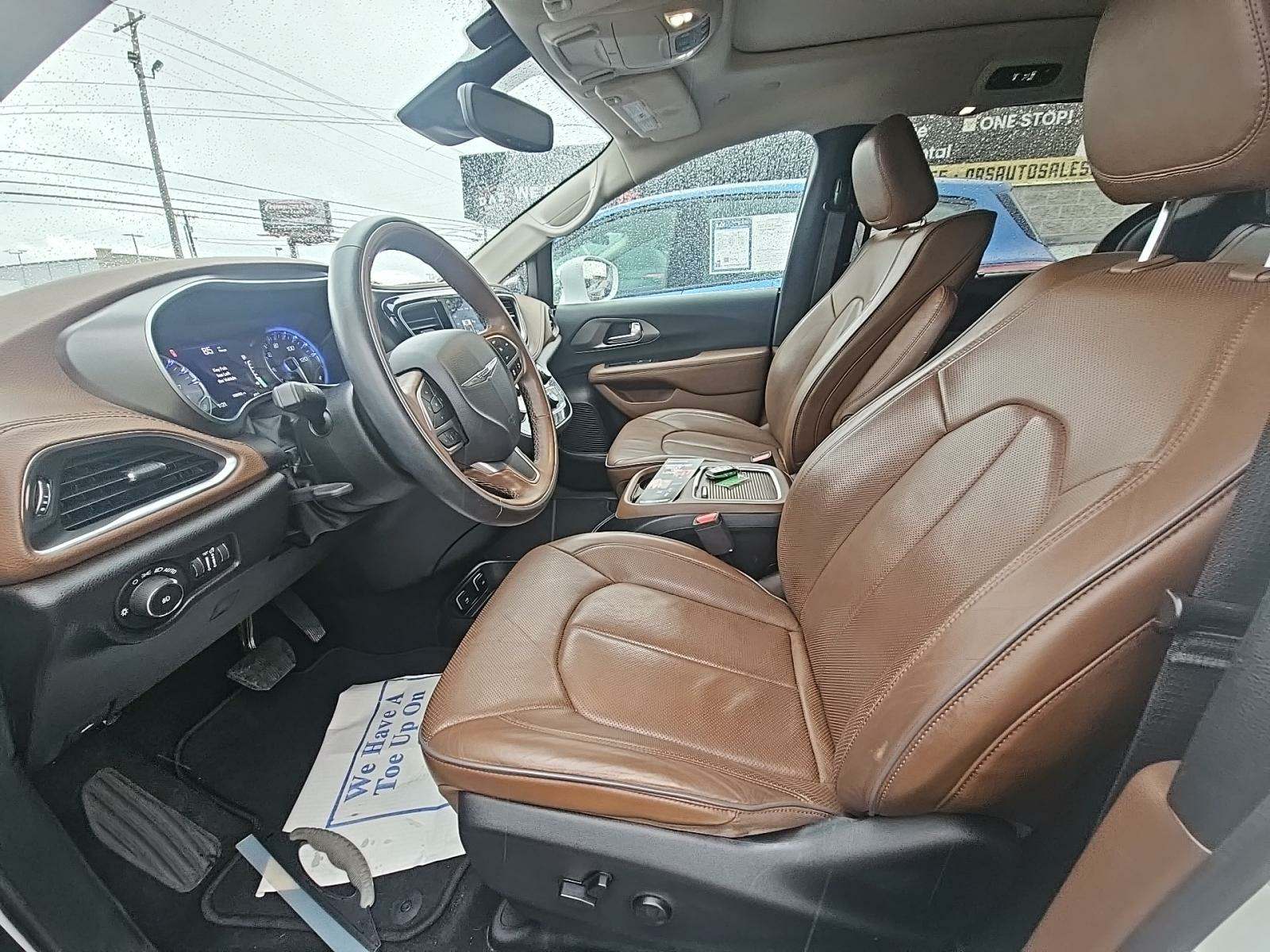 2019 Chrysler Pacifica Limited FWD