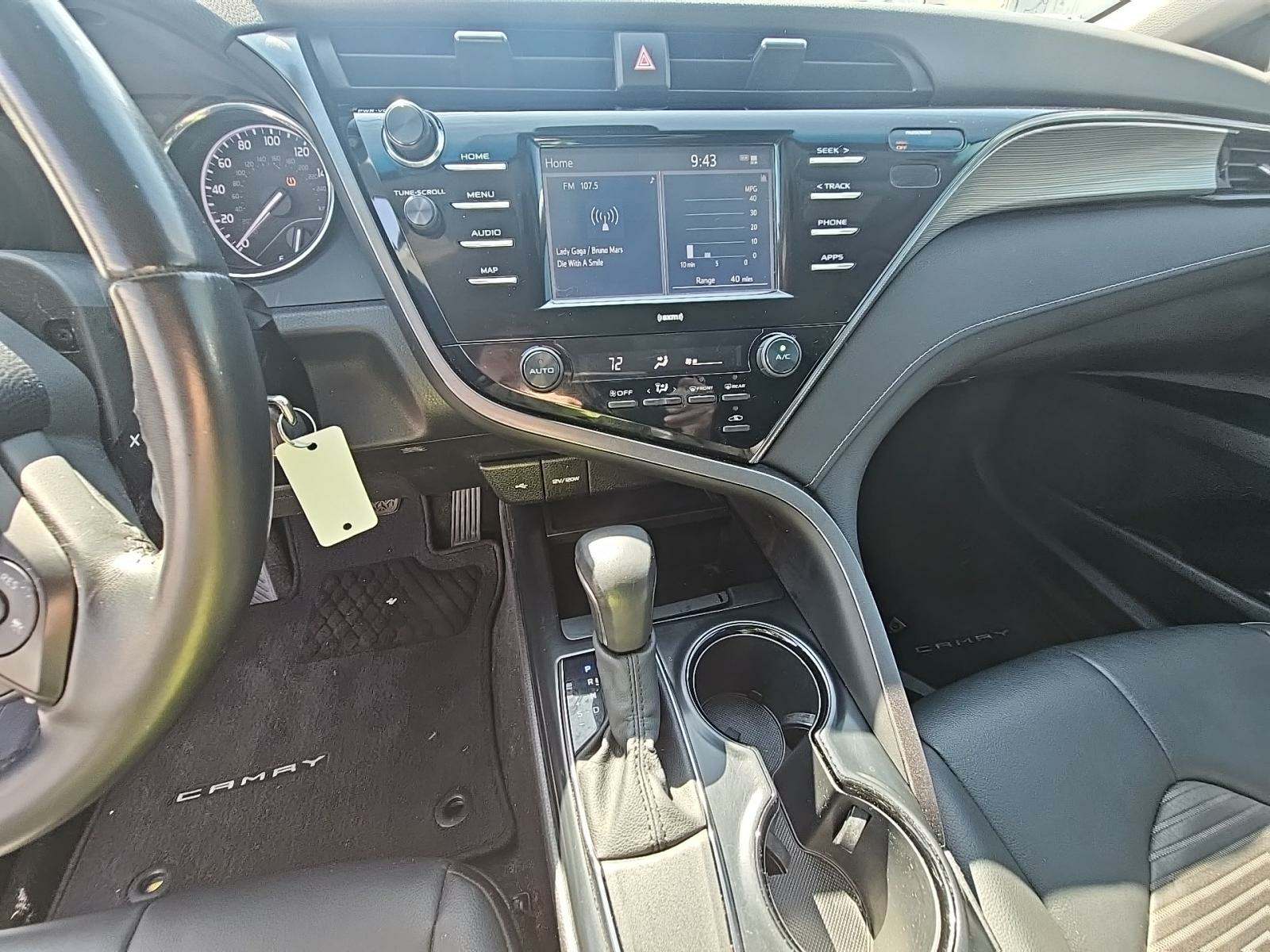 2020 Toyota Camry SE Nightshade FWD