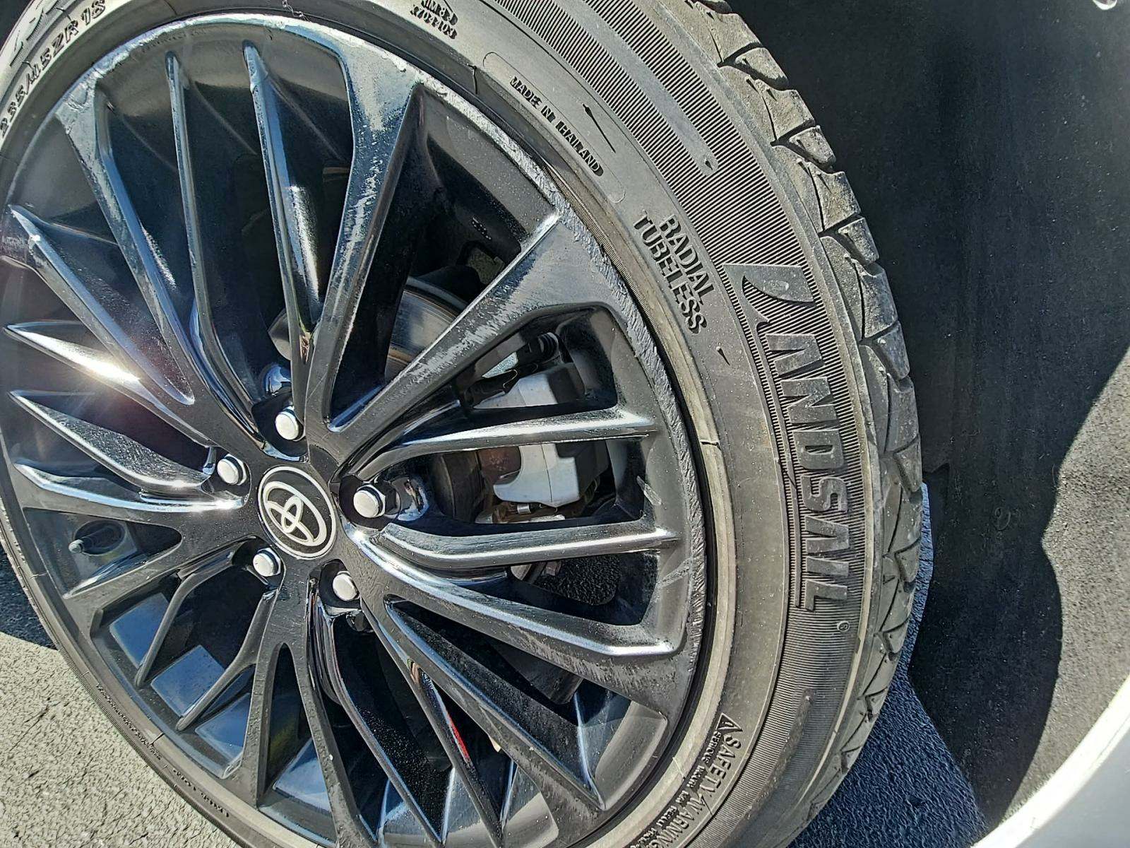 2020 Toyota Camry SE Nightshade FWD