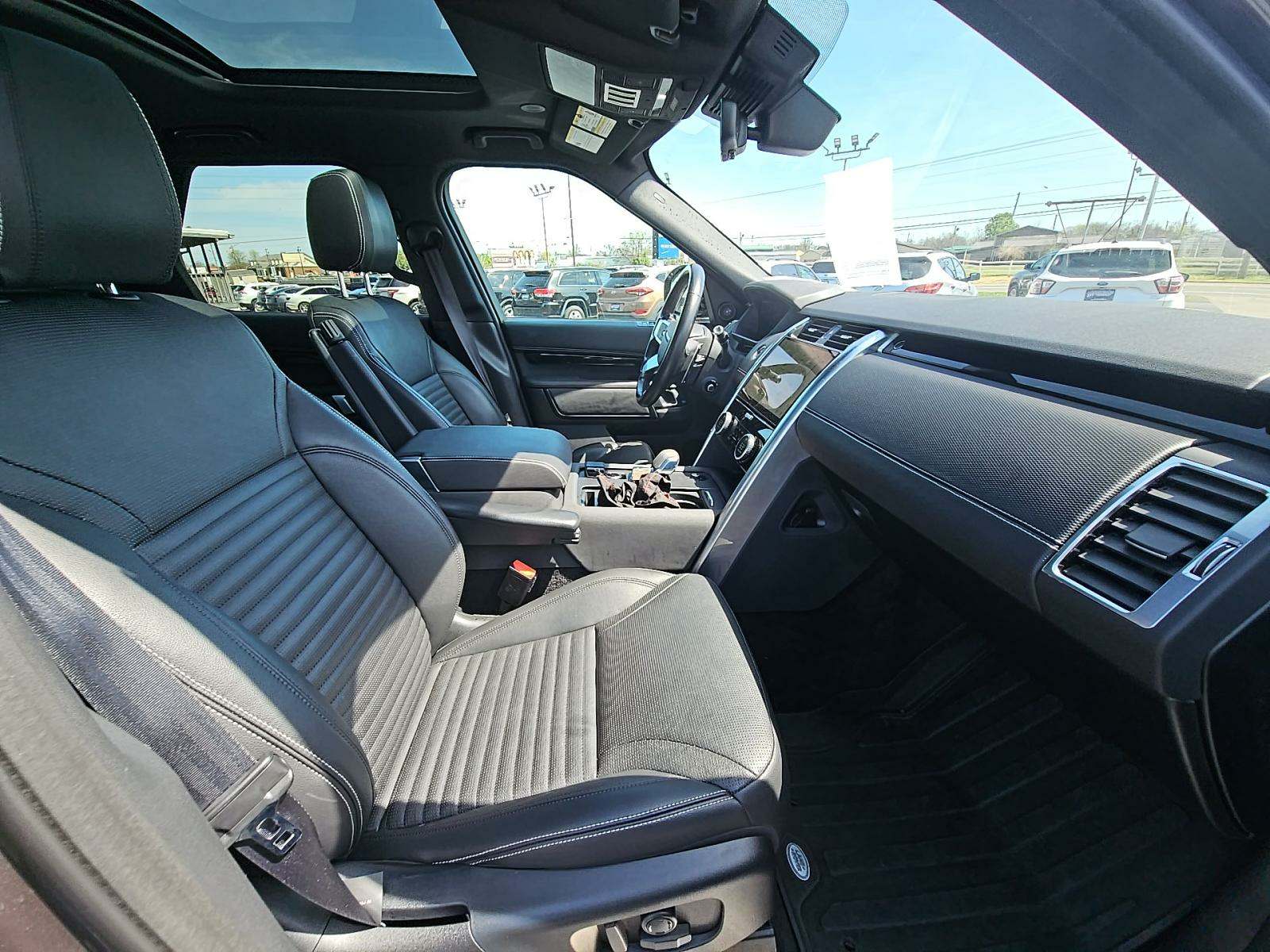 2021 Land Rover Discovery S R-Dynamic AWD