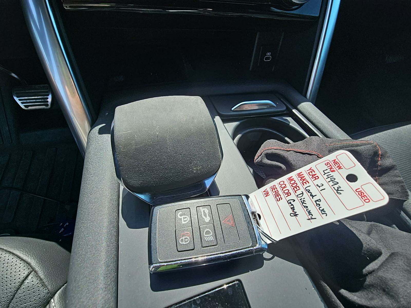 2021 Land Rover Discovery S R-Dynamic AWD