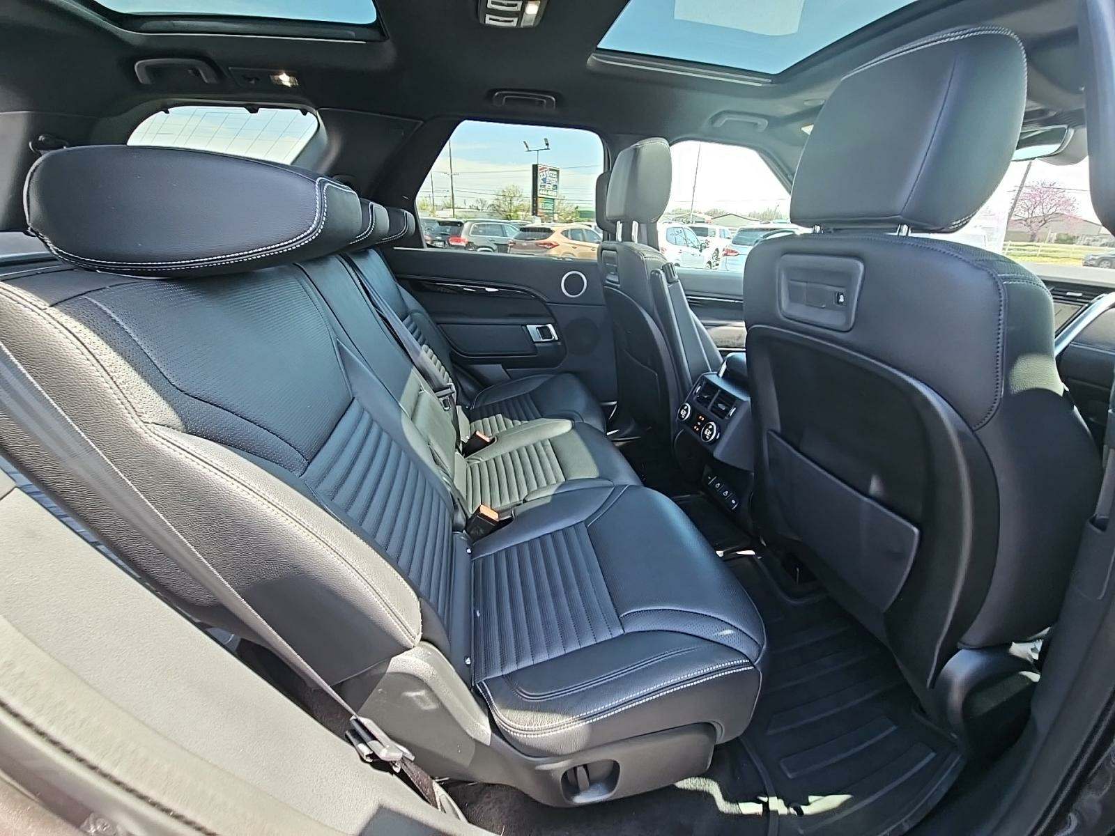 2021 Land Rover Discovery S R-Dynamic AWD