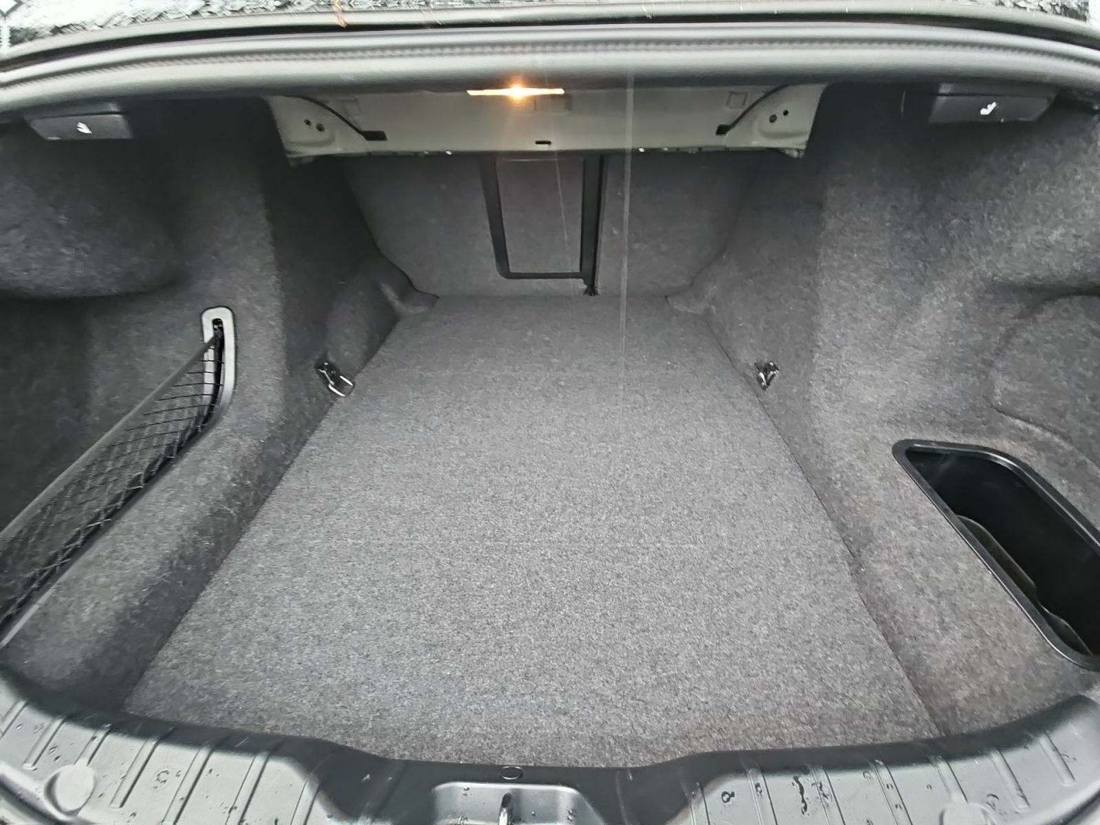 2016 BMW 5 Series 528i RWD