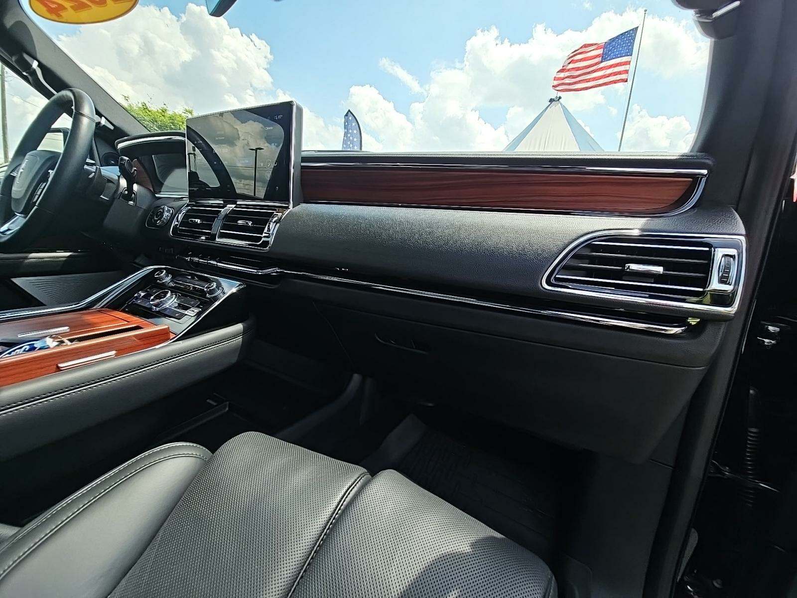 2024 Lincoln Navigator L Reserve AWD