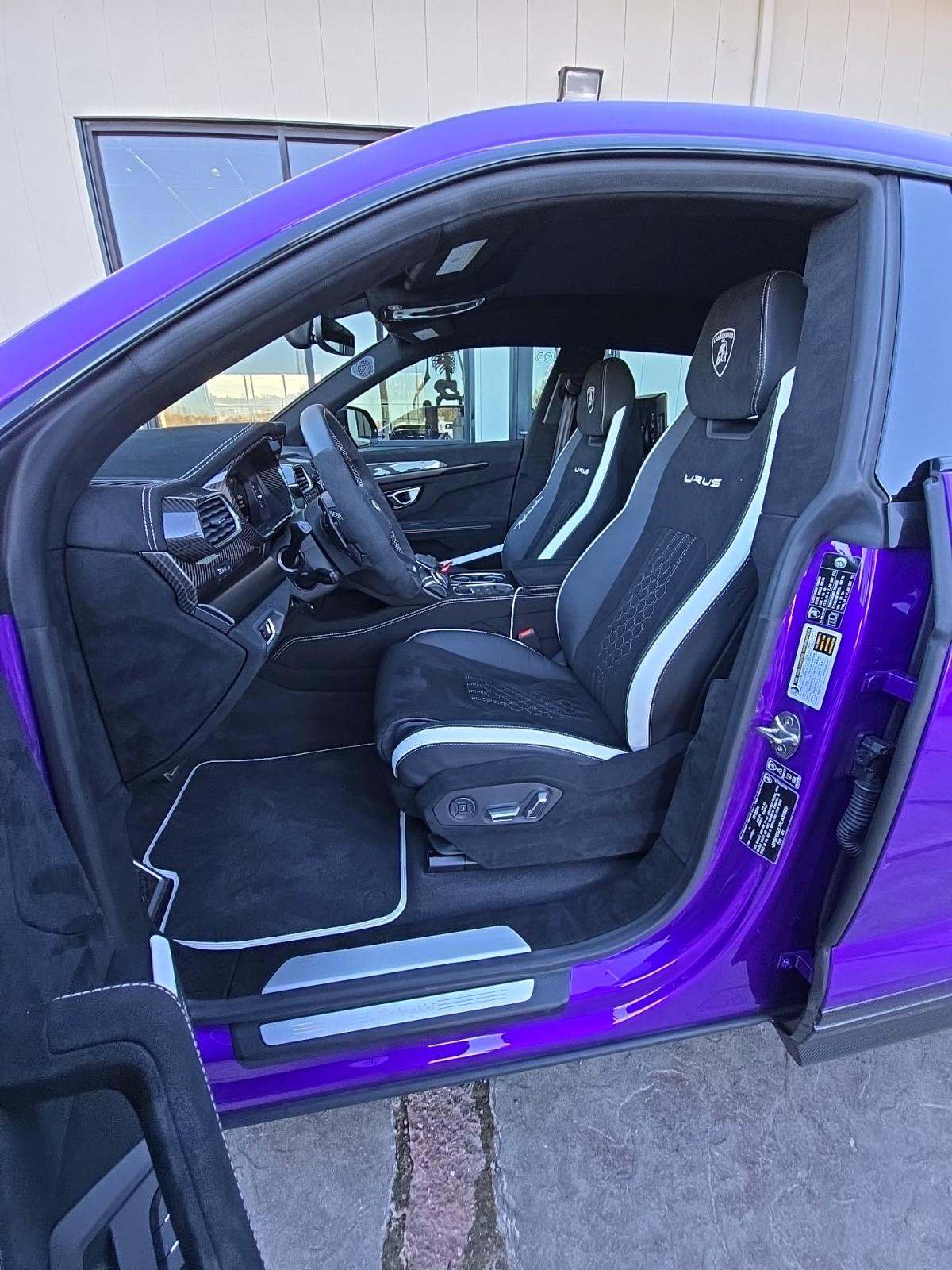 2024 Lamborghini Urus Performante AWD