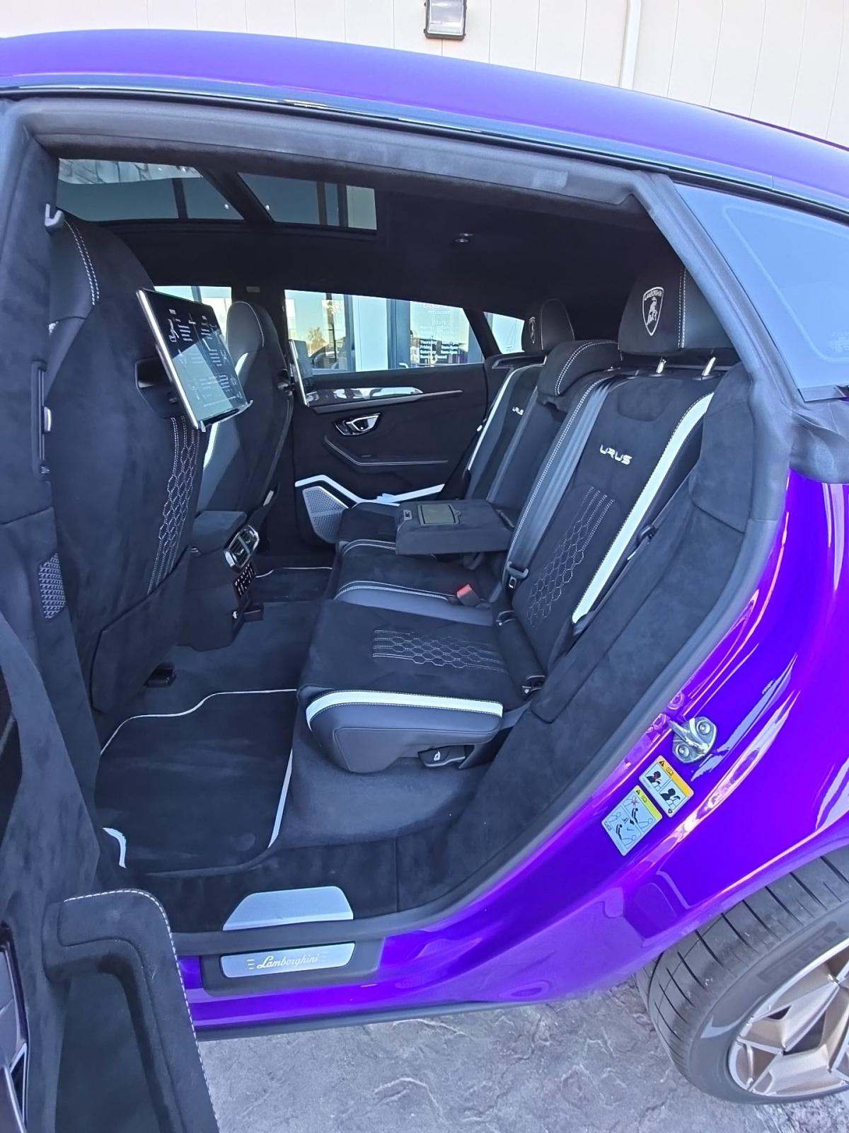 2024 Lamborghini Urus Performante AWD