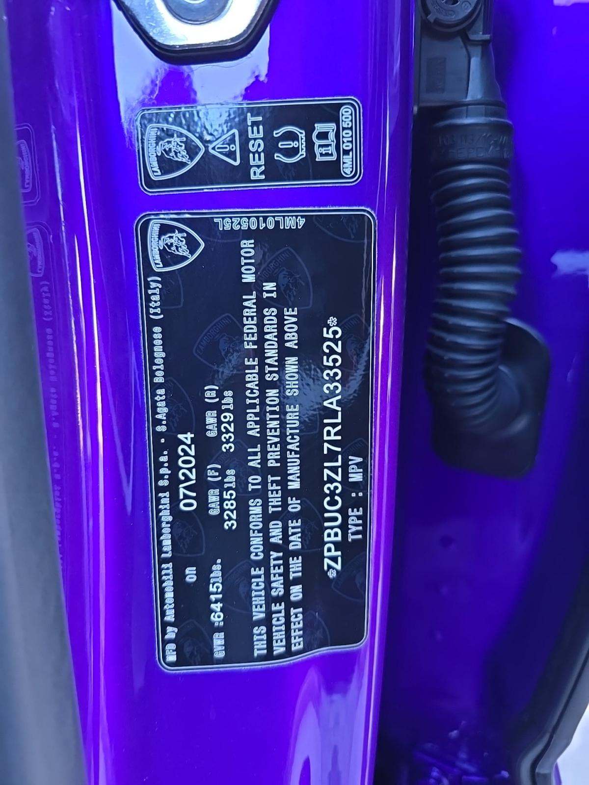 2024 Lamborghini Urus Performante AWD