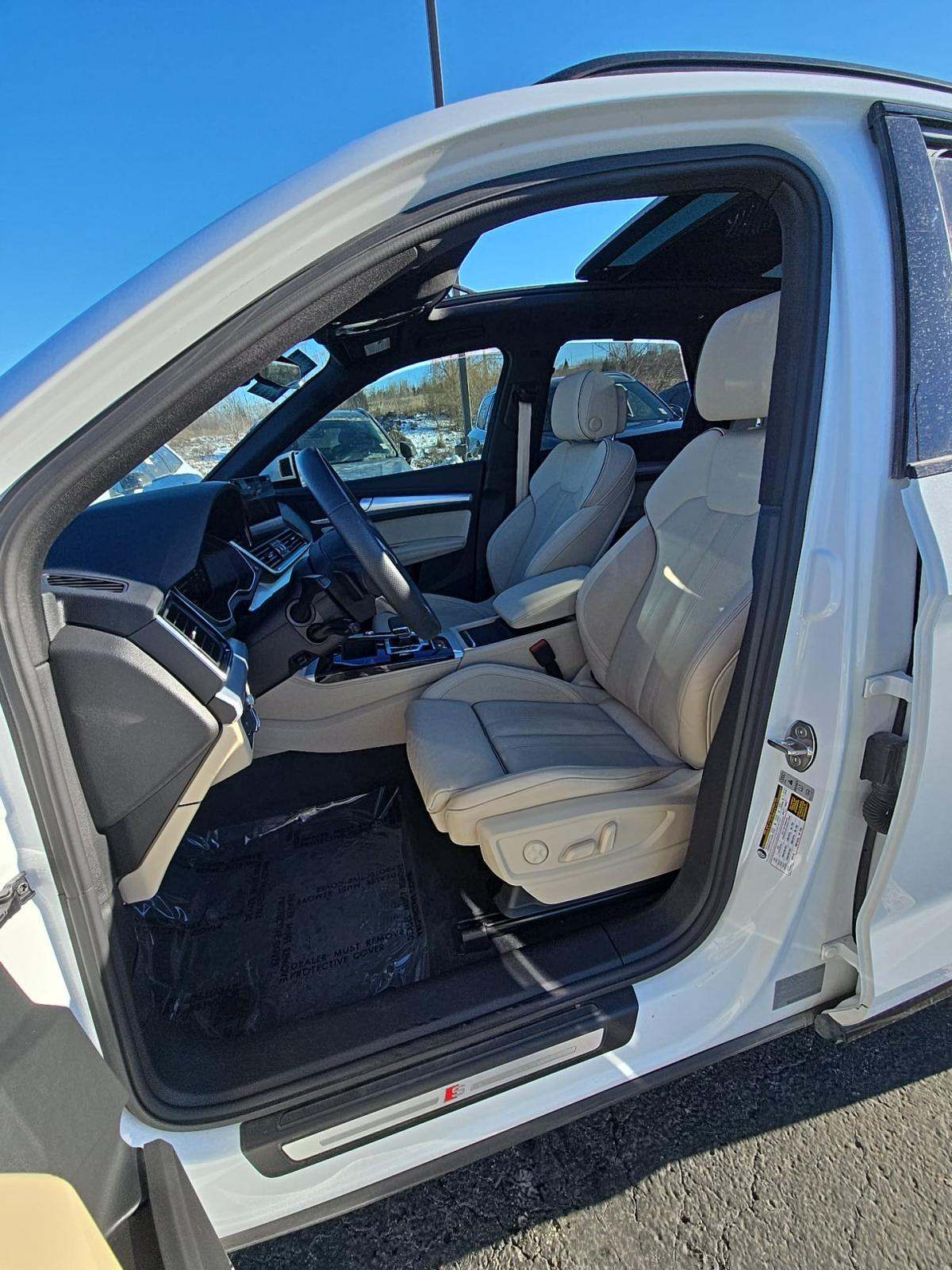 2024 Audi Q5 S line Prestige AWD