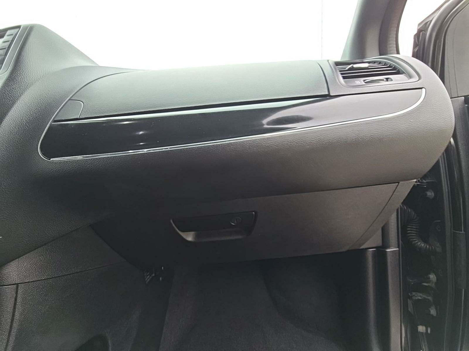 2017 Dodge Grand Caravan SXT FWD