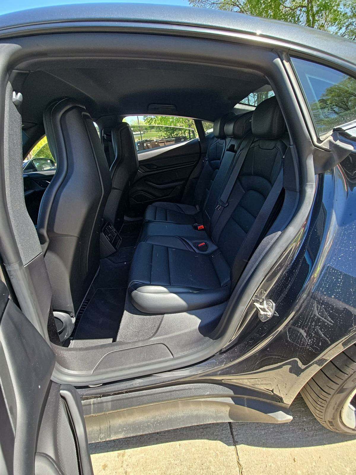 2022 Porsche Taycan Base RWD