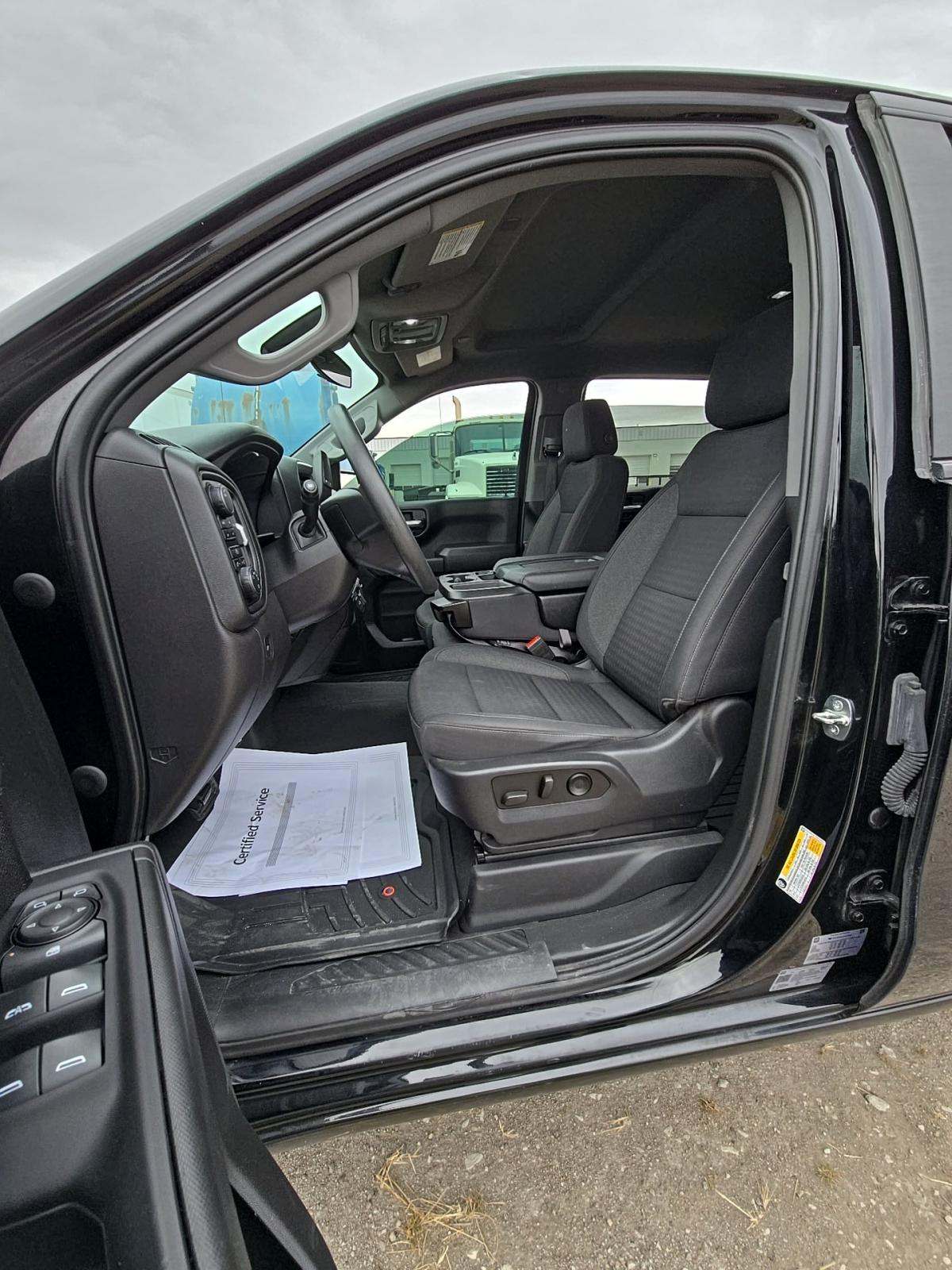 2023 Chevrolet Silverado 1500 Custom Trail Boss AWD