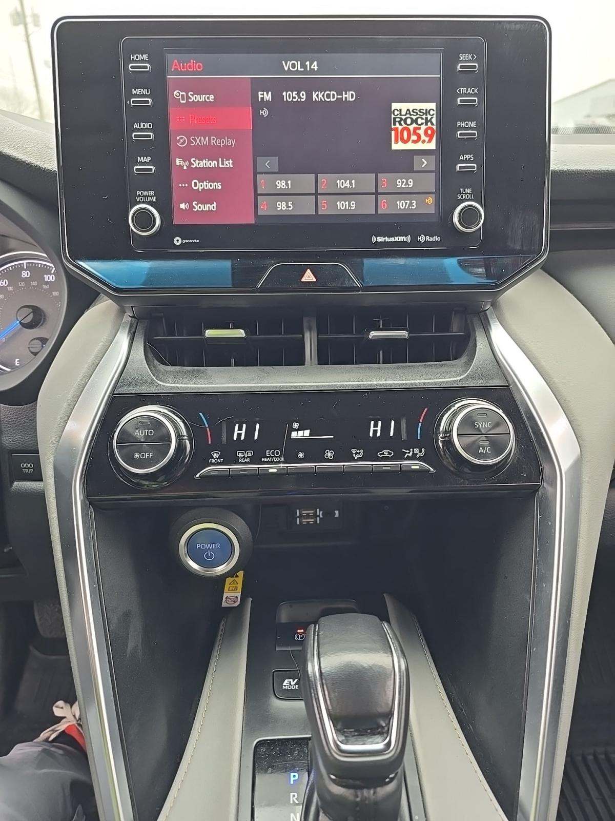 2022 Toyota Venza LE AWD