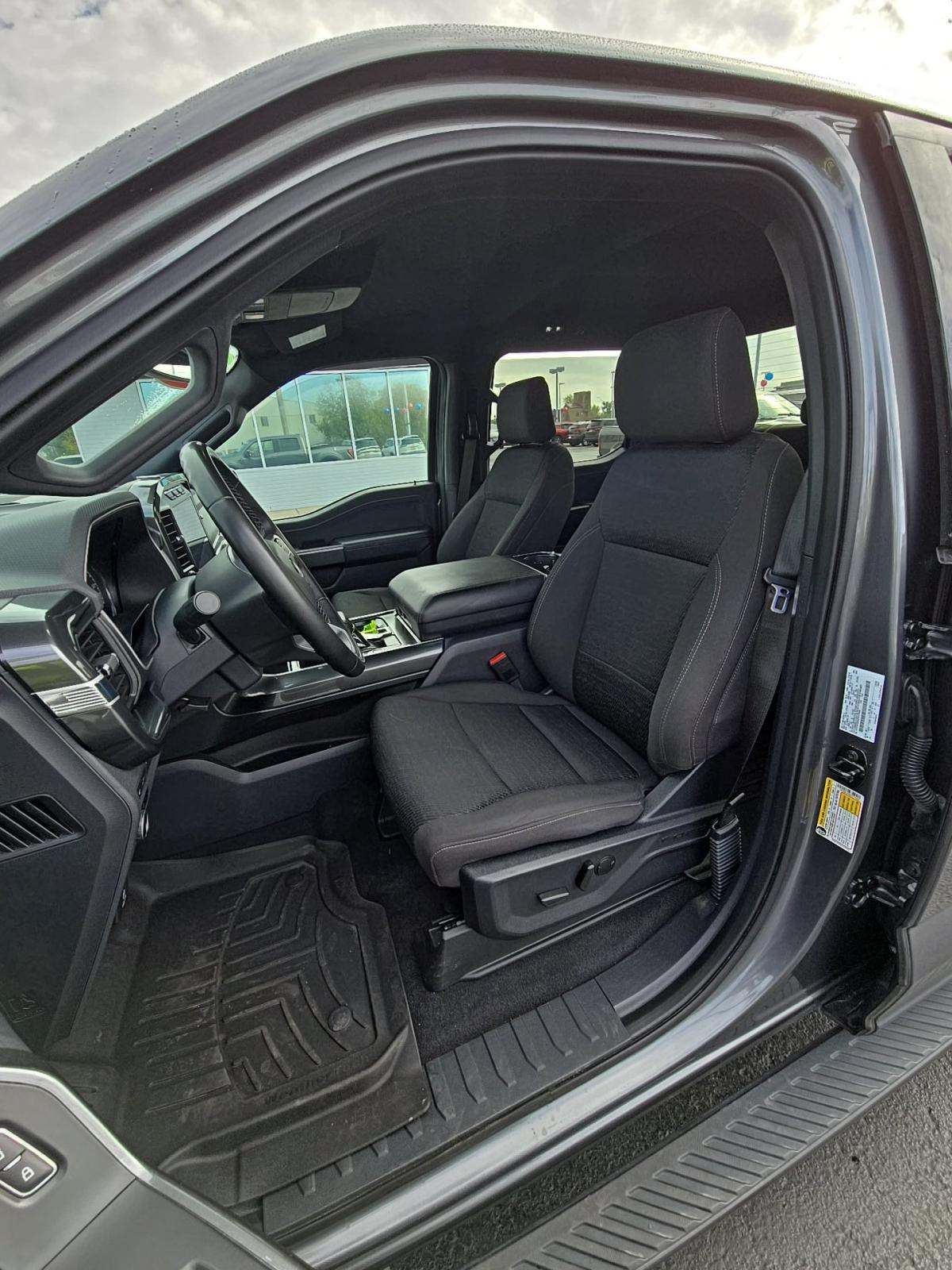 2023 Ford F-150 Hybrid XLT AWD