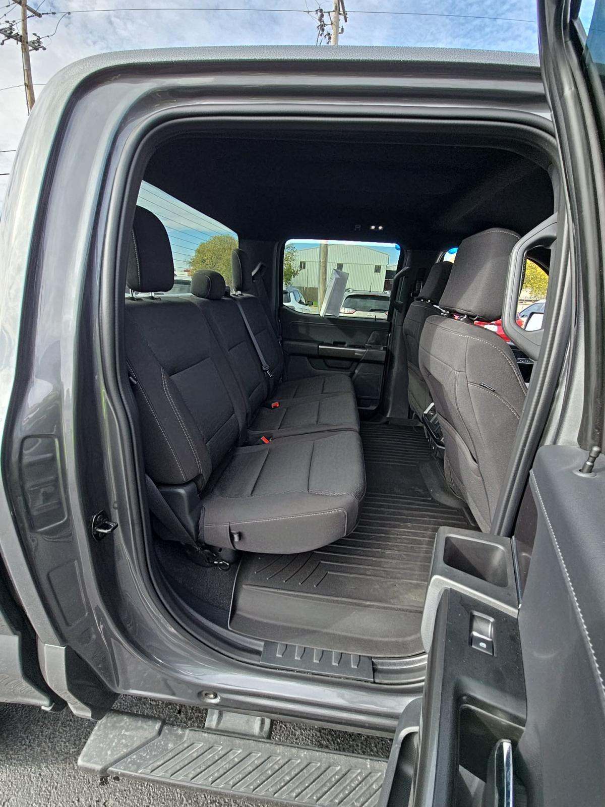 2023 Ford F-150 Hybrid XLT AWD