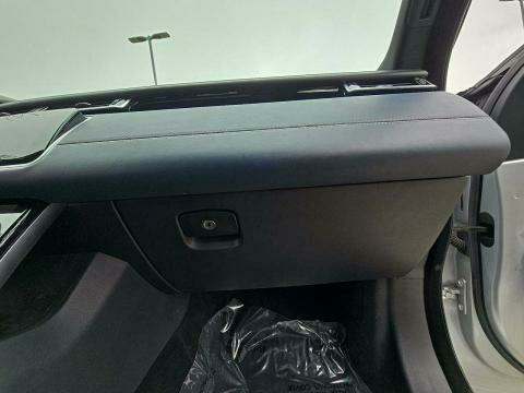 2018 Land Rover Range Rover Velar R-Dynamic SE AWD