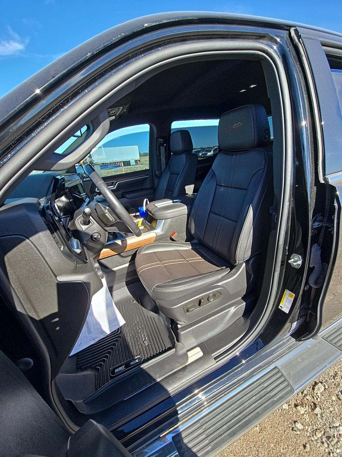 2022 Chevrolet Silverado 1500 High Country AWD