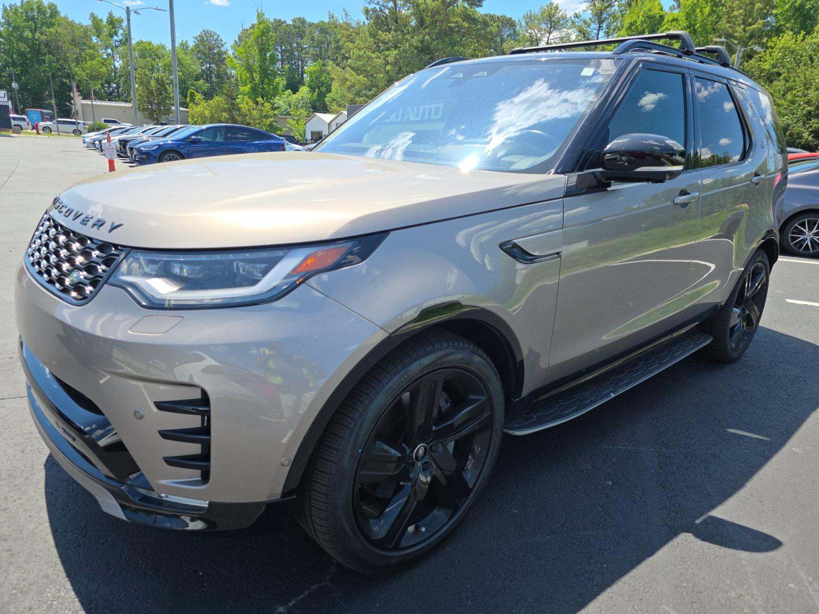 2023 Land Rover Discovery R-Dynamic HSE AWD