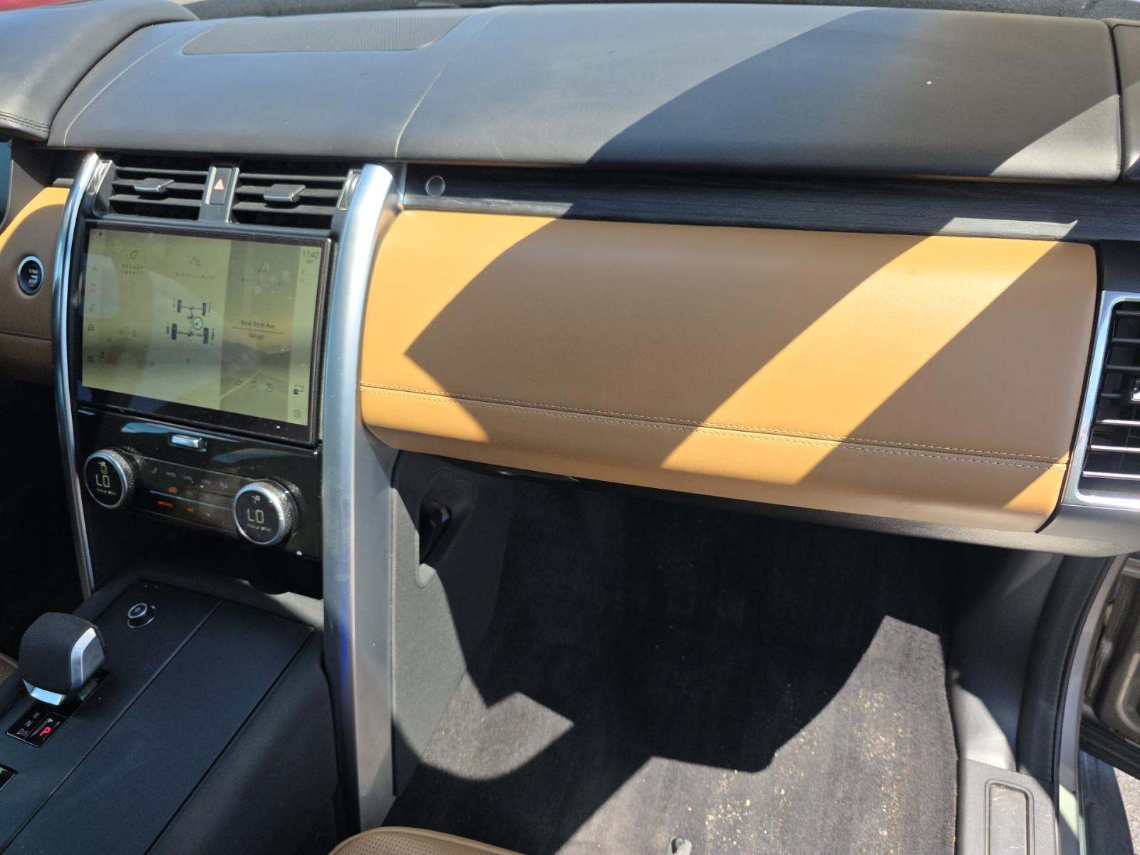 2023 Land Rover Discovery R-Dynamic HSE AWD