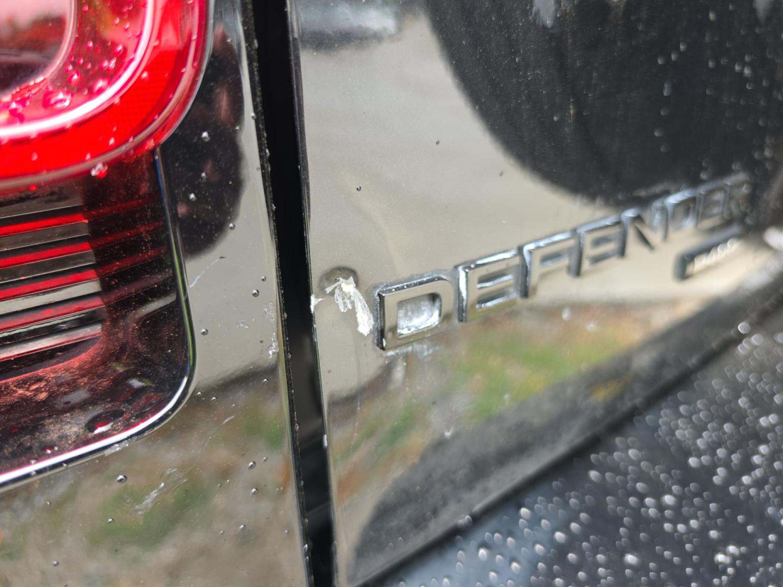 2023 Land Rover Defender 110 X-Dynamic SE AWD