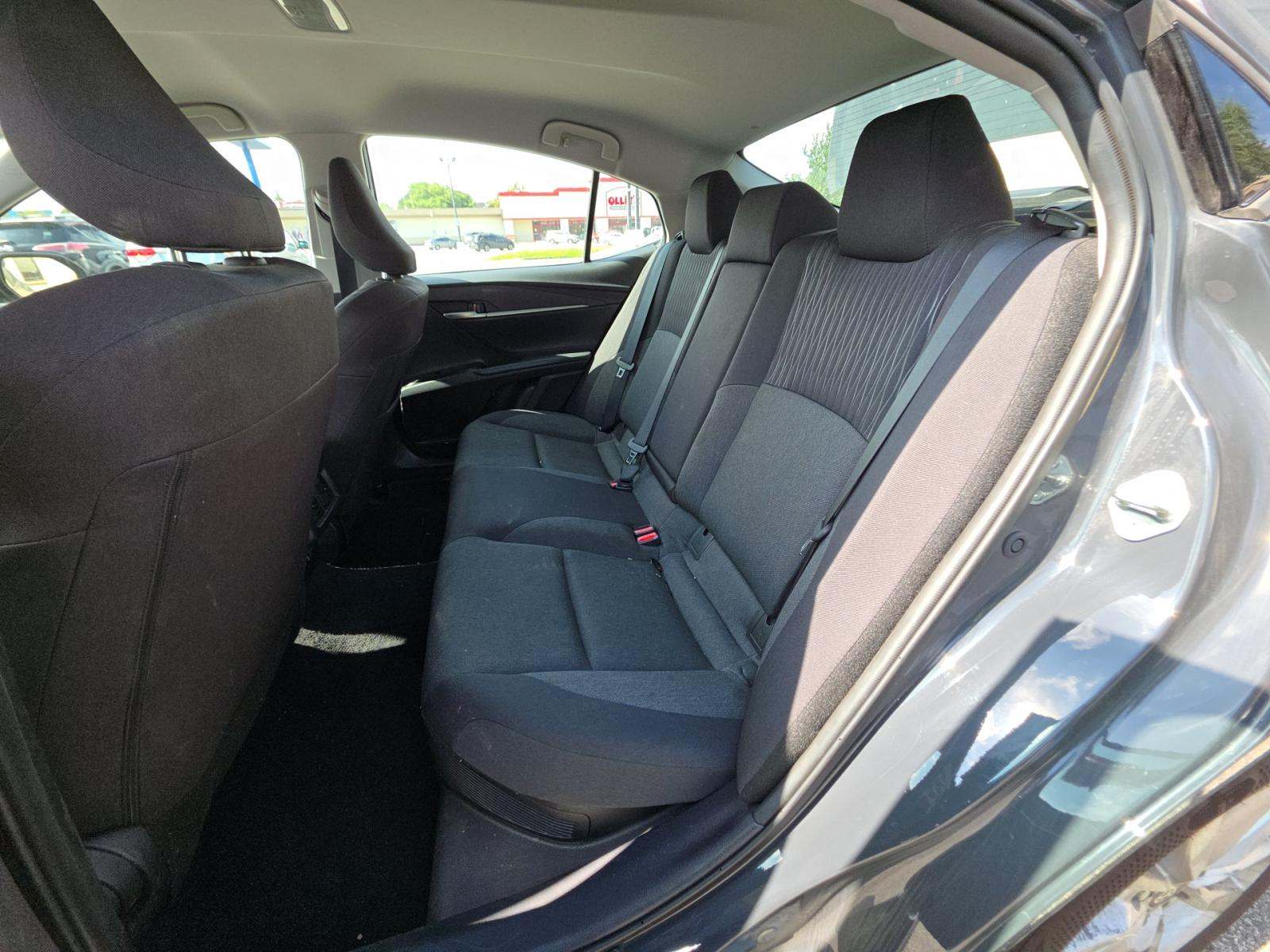 TOYOTA CAMRY - 9
