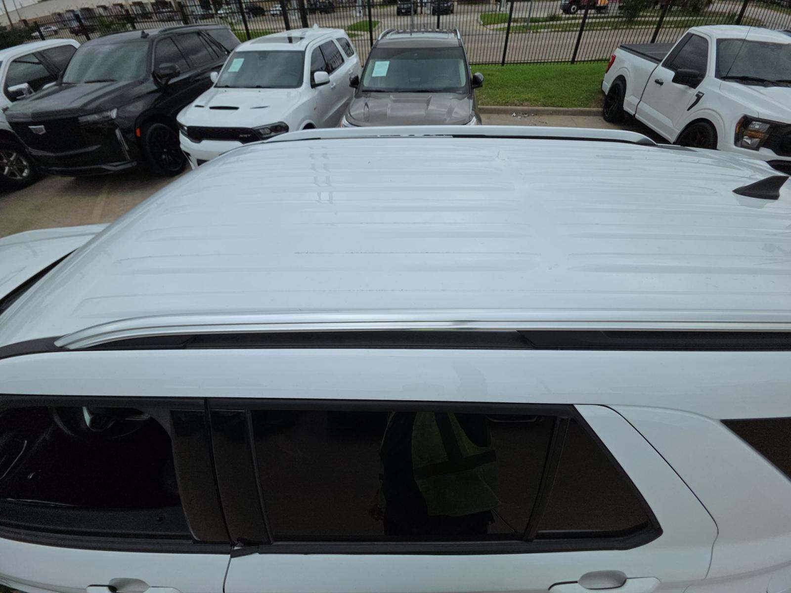 FORD EXPLORER - 8