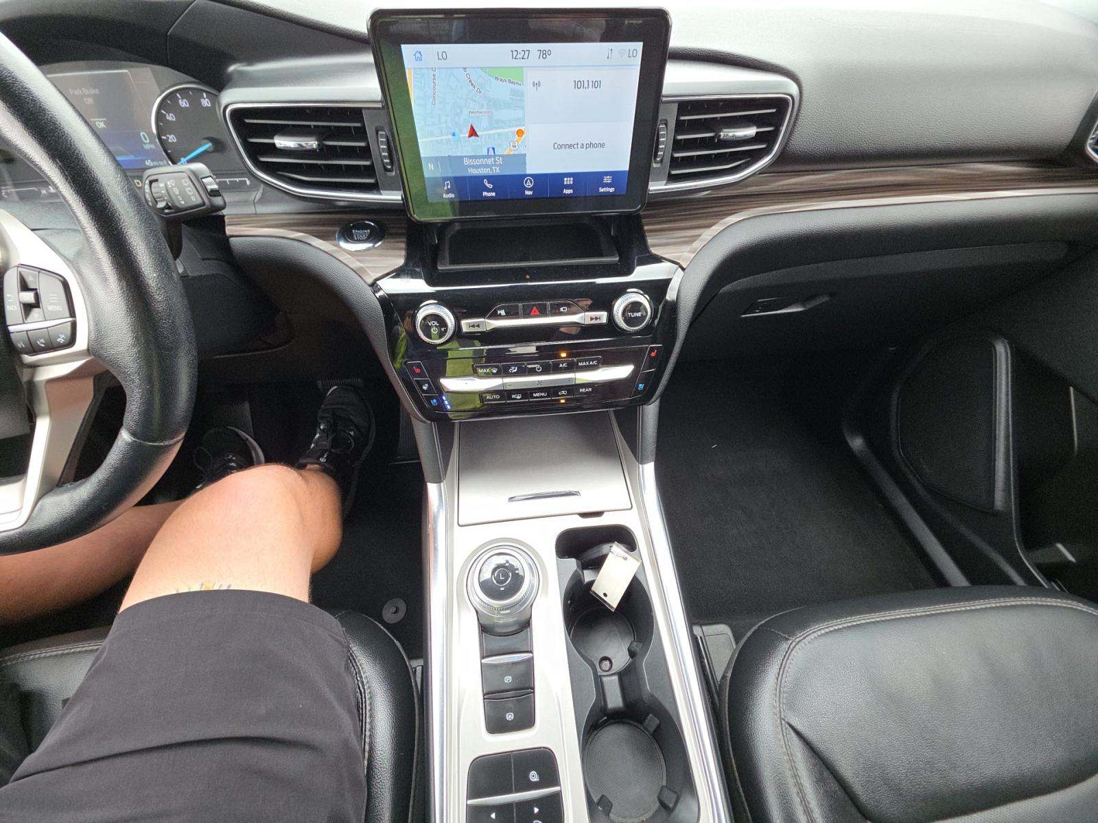 FORD EXPLORER - 6