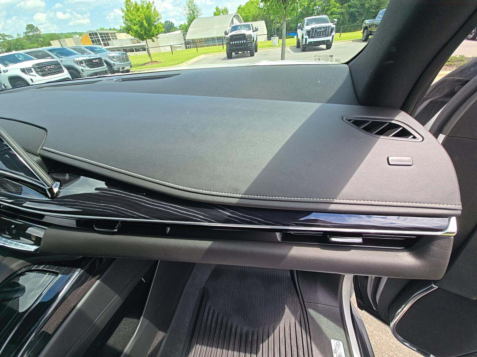 2023 Cadillac Escalade ESV Sport AWD