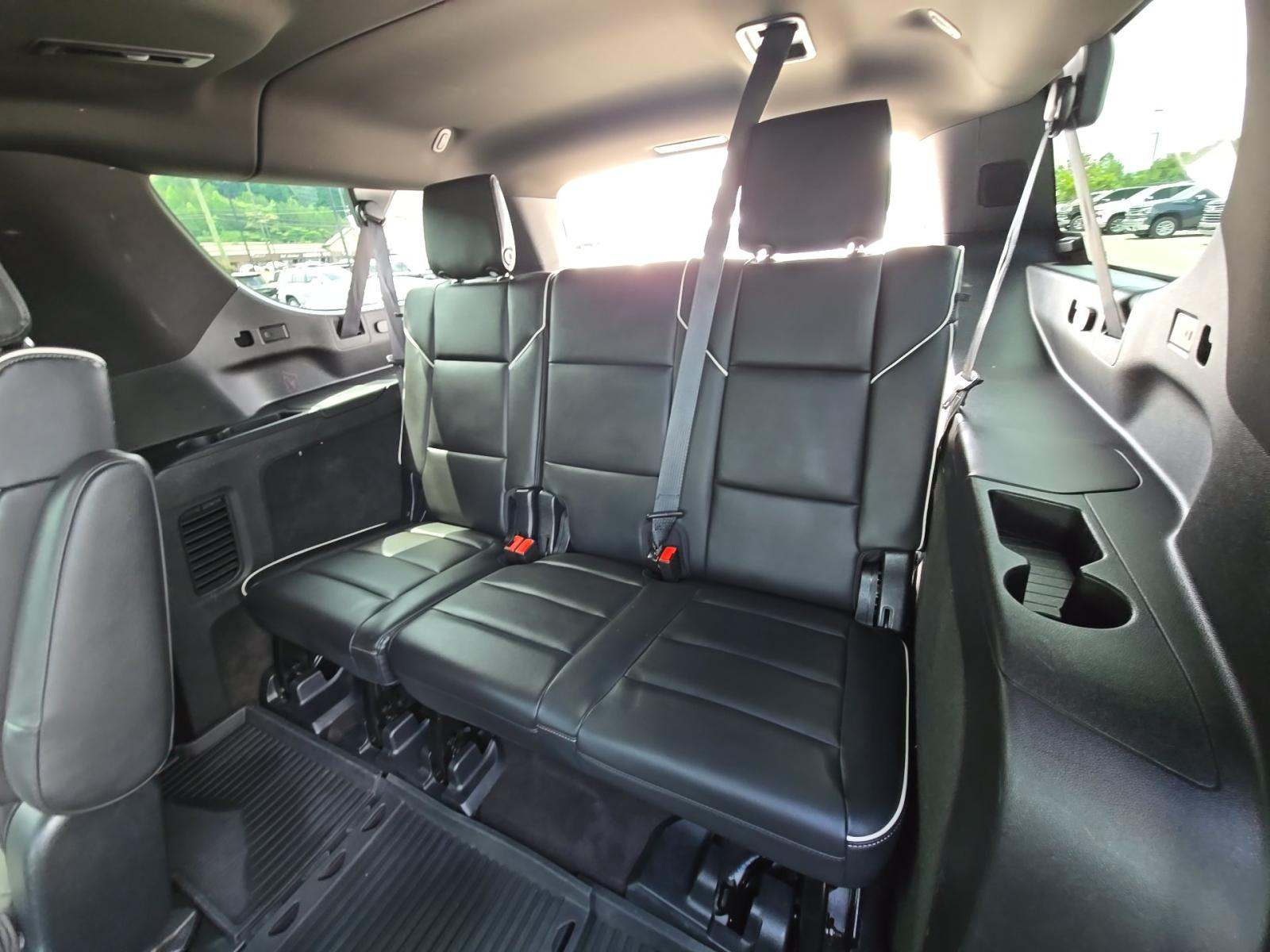 2023 Cadillac Escalade ESV Sport AWD