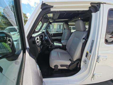 JEEP 4XE SAHARA HIGH ALTITUDE - 2