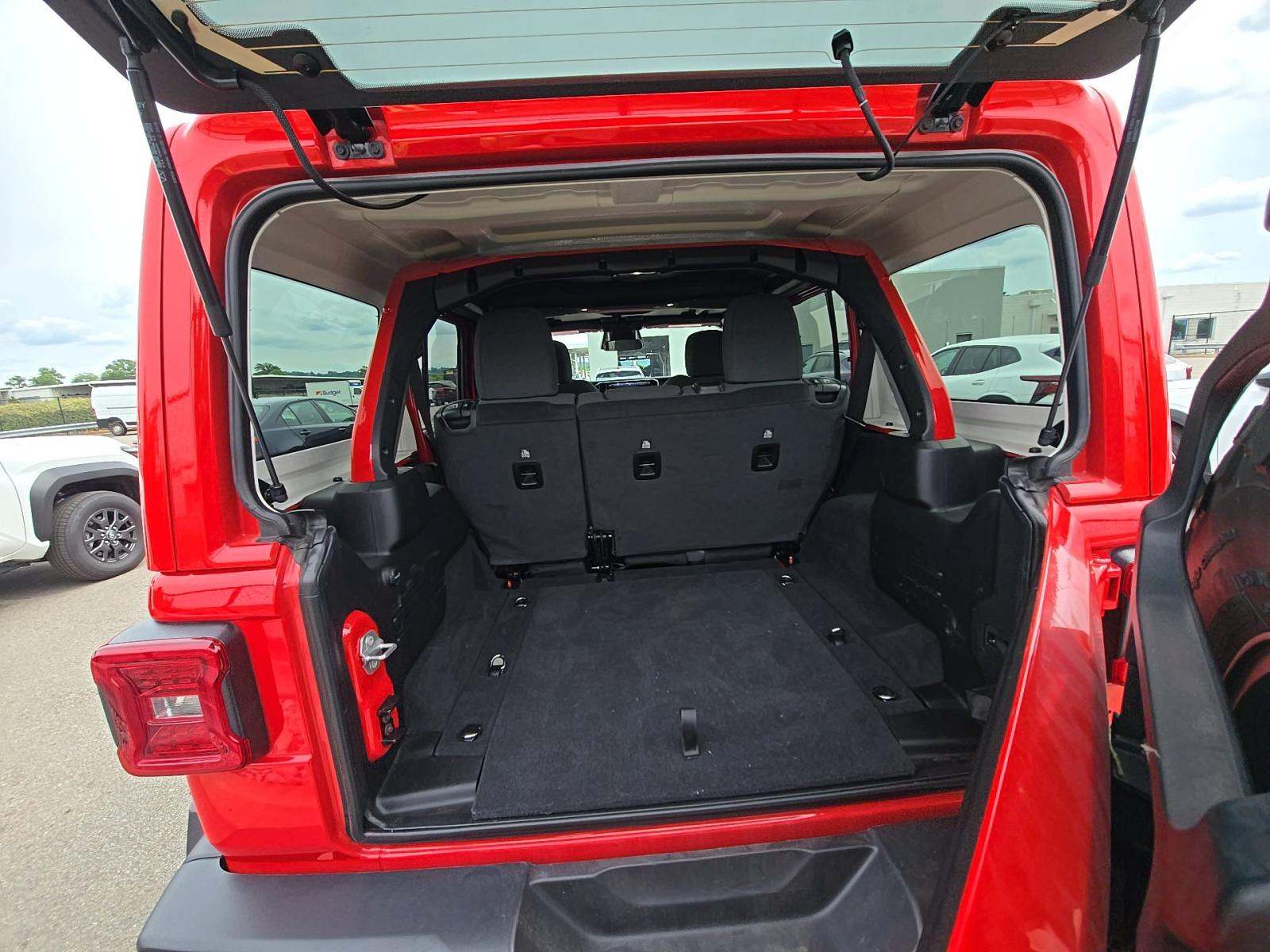 2026 Jeep Wrangler Rubicon AWD